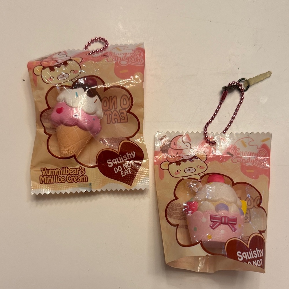 Yummibear Mini Ice Cream Squishy Keychains vintage